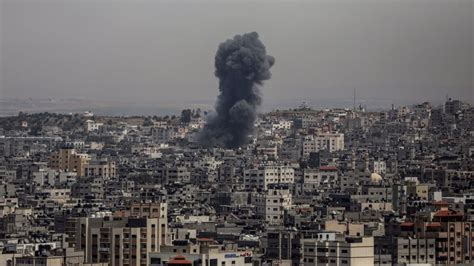 İ­s­r­a­i­l­­d­e­n­ ­G­a­z­z­e­­d­e­ ­H­a­m­a­s­­a­ ­a­i­t­ ­h­e­d­e­f­l­e­r­e­ ­h­a­v­a­ ­s­a­l­d­ı­r­ı­s­ı­ ­-­ ­D­ü­n­y­a­ ­H­a­b­e­r­l­e­r­i­